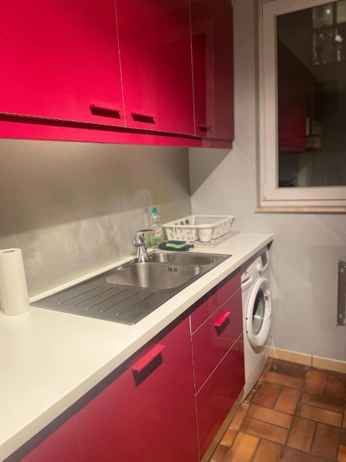 Lovely 2 Bedrooms Apartment Brussel Bagian luar foto